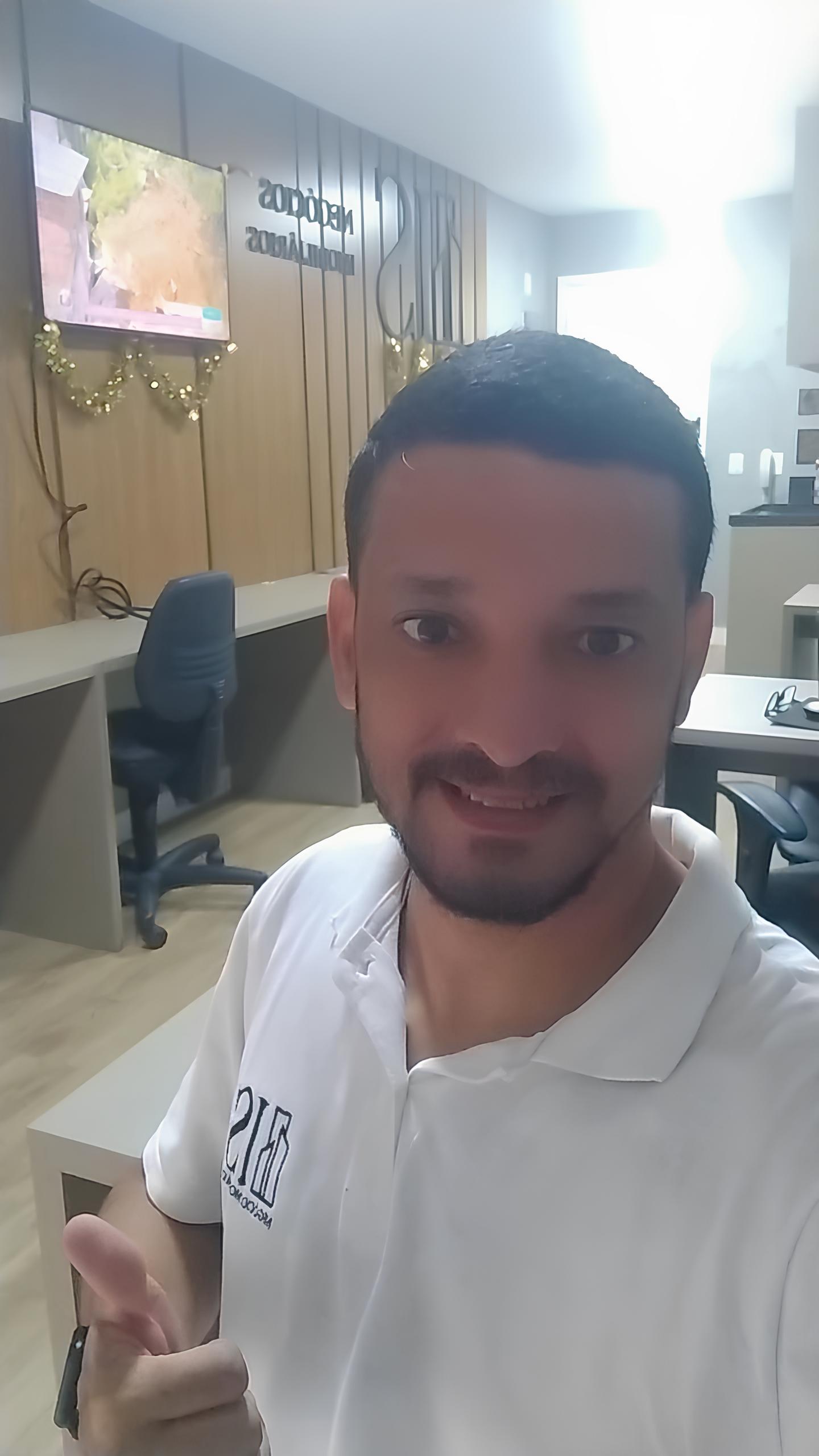 Rafael Medeiros — Corretor de Imóveis CRECI 89038